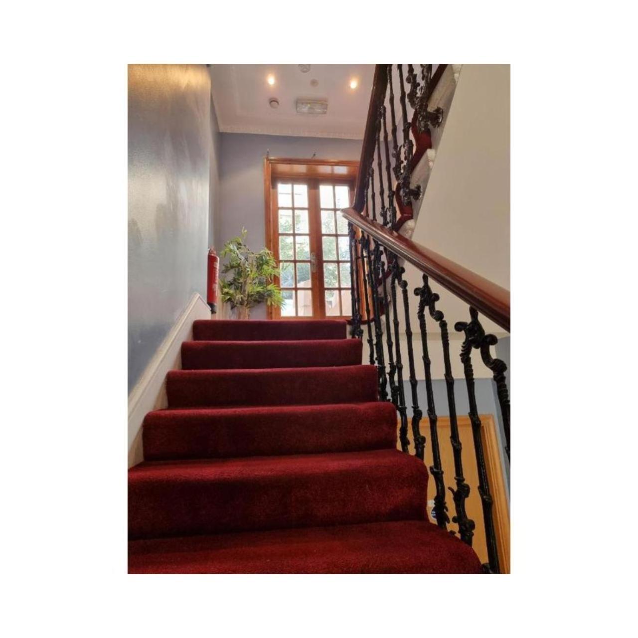 Fb1-Spacious Basement Studio Flat Fits 2- Near Hyde Park London Zimmer foto