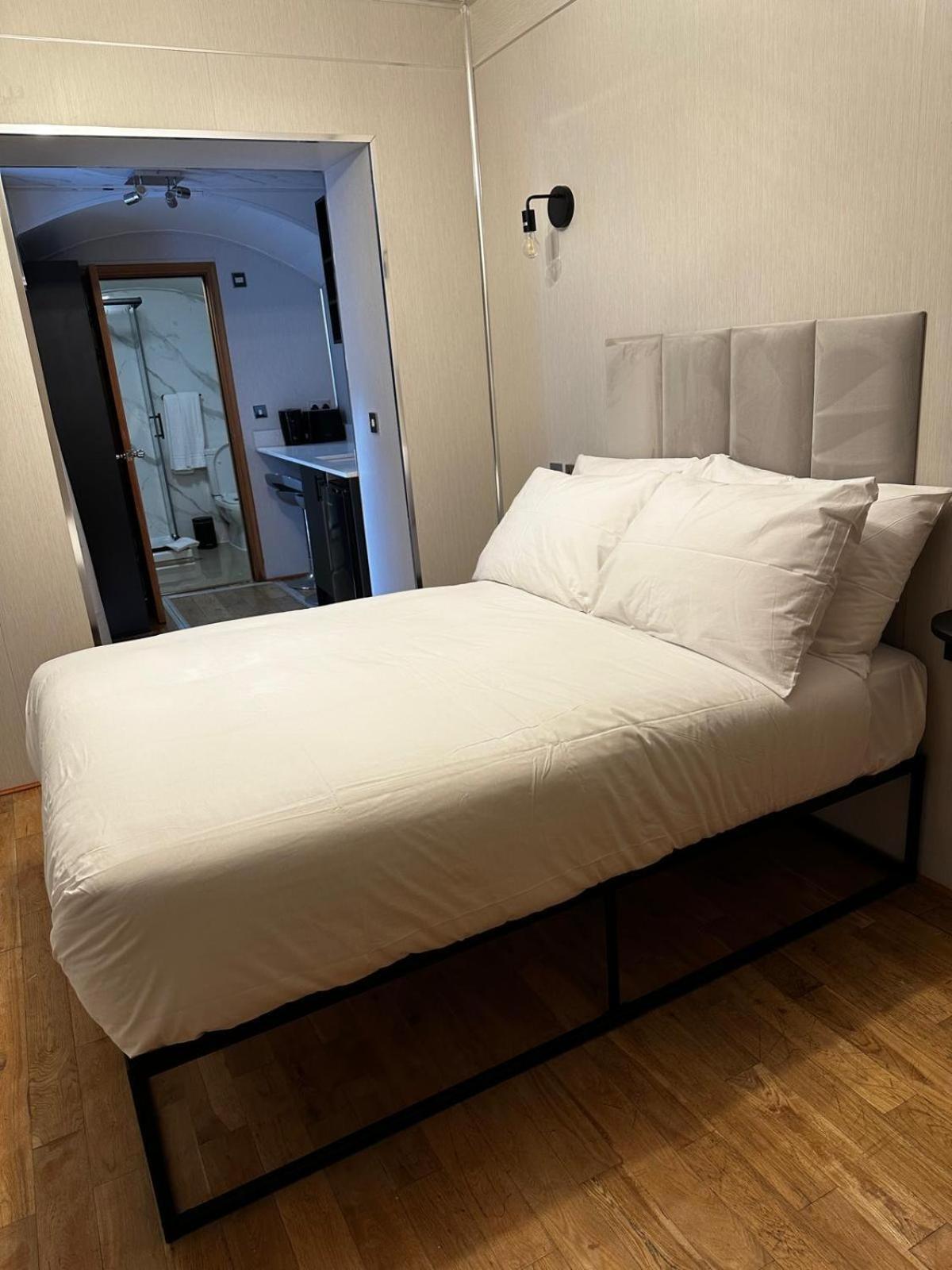 Fb1-Spacious Basement Studio Flat Fits 2- Near Hyde Park London Exterior foto